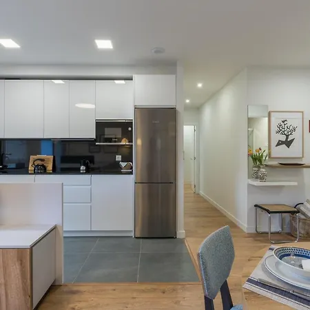 Bilbao Costa-algorta-getxo- A Estrenar-parking-playa-metro-bilbao En Metro, A 25 Mimutos * Γκέτσο