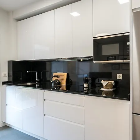 Bilbao Costa-algorta-getxo- A Estrenar-parking-playa-metro-bilbao En Metro, A 25 Mimutos * Getxo