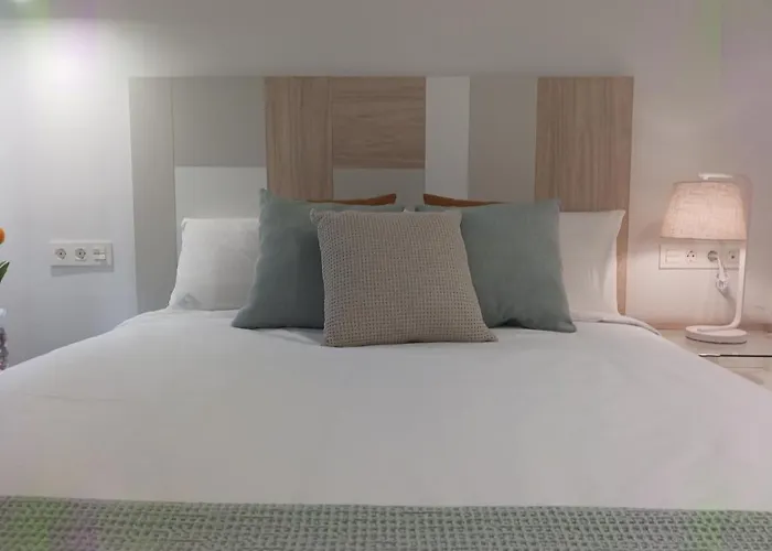 Bilbao Costa-algorta-getxo-parking-playa-metro-bilbao A 20 Minutos Apartment