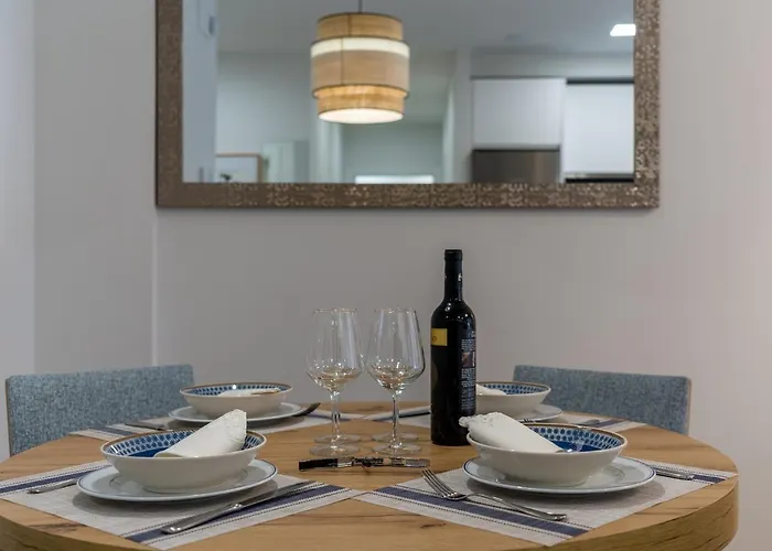 Bilbao Costa-algorta-getxo-parking-playa-metro-bilbao A 20 Minutos *